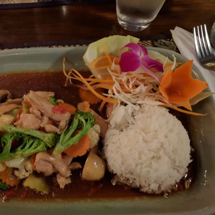 Pad Namman Hoi