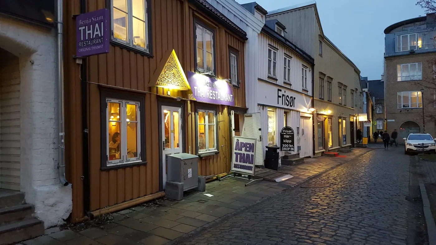 Gatebilde fra Ravelsveita